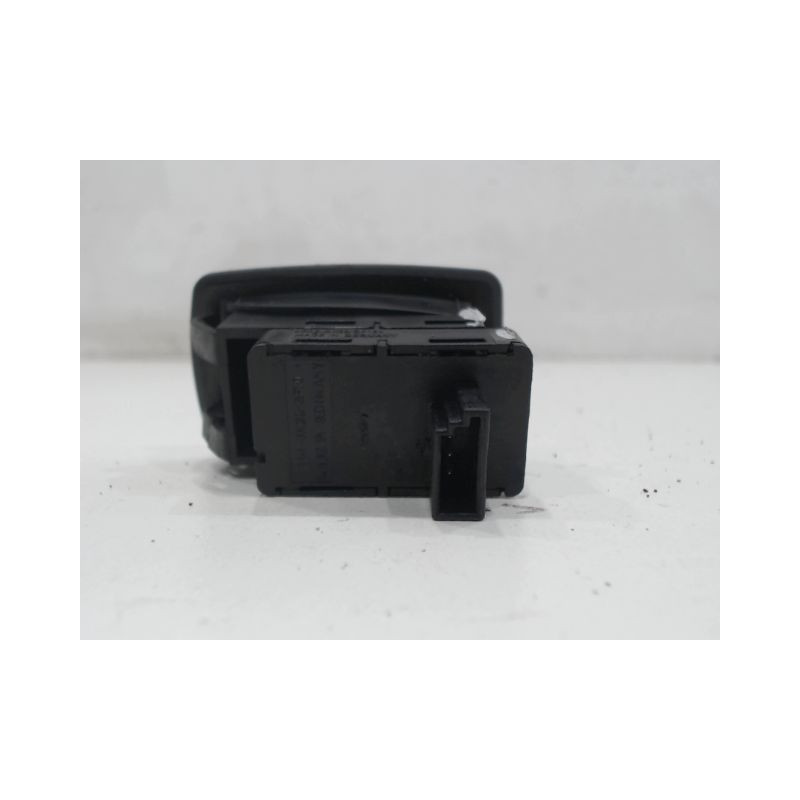 COMMANDE LEVE-GLACE PORTE AVD B.M.W. SERIE 3