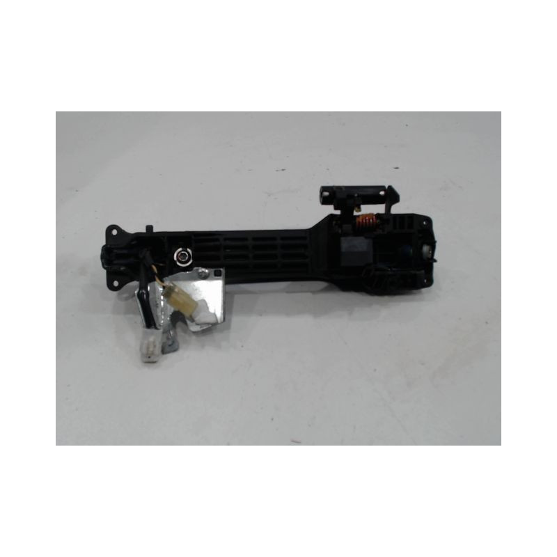 POIGNEE EXTERIEURE PORTE AVANT DROIT SUZUKI SWIFT