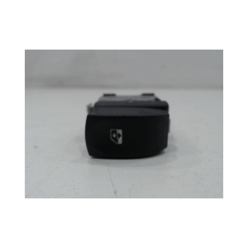COMMANDE LEVE-GLACE PORTE ARD RENAULT CLIO