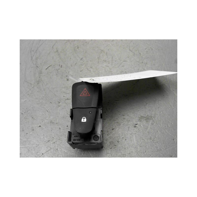 BOUTON DE WARNING DACIA LOGAN MCV Phase 2 2008-2013