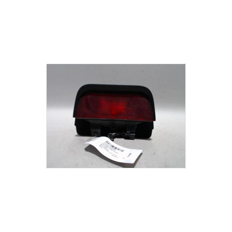FEUX STOP SUPPLEMENTAIRE TOYOTA AVENSIS BREAK 2000-2003
