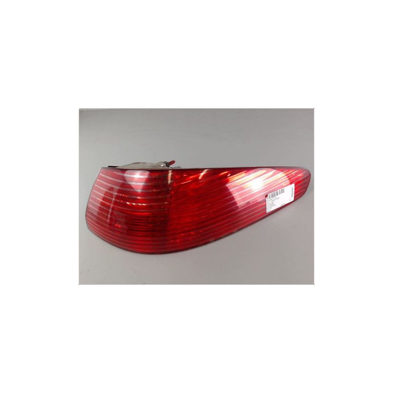 FEU ARRIERE DROIT PEUGEOT 607 99-2004
