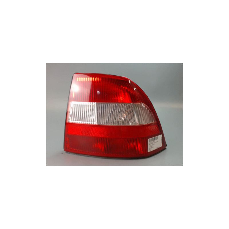 FEU ARRIERE DROIT OPEL VECTRA 99-2002
