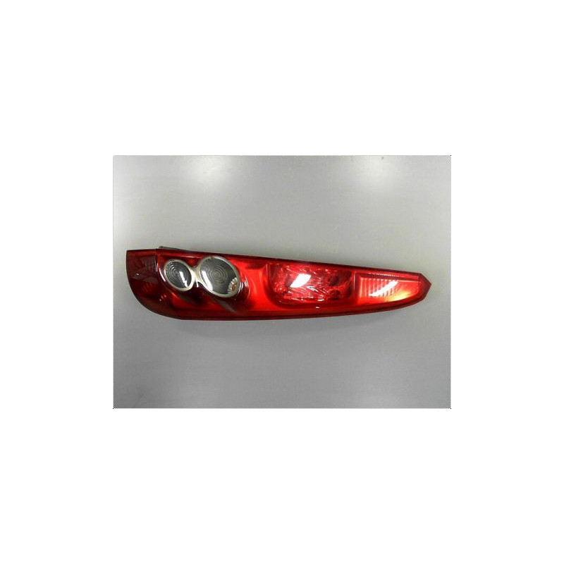 FEU ARRIERE DROIT FORD FIESTA 05-2008