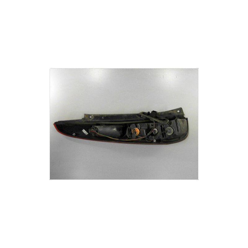 FEU ARRIERE DROIT FORD FIESTA 05-2008