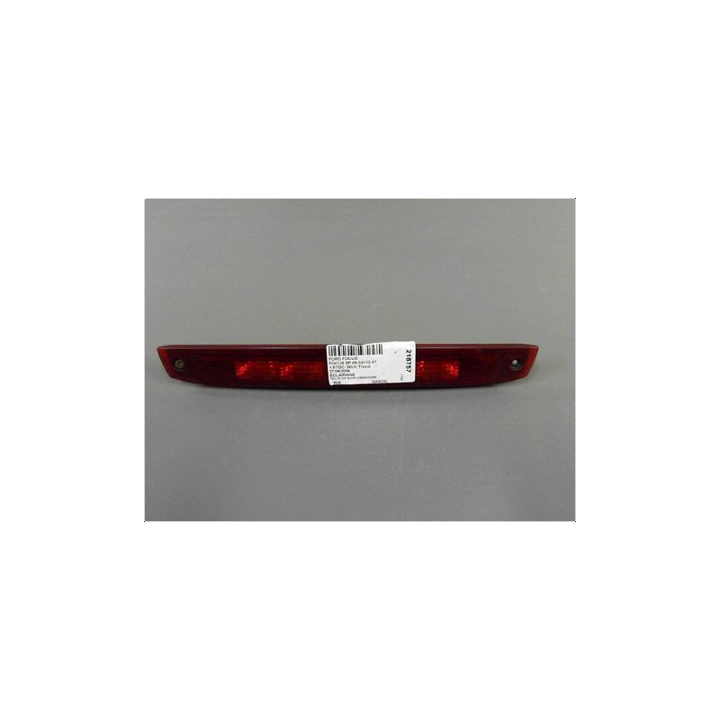 FEUX STOP SUPPLEMENTAIRE FORD FOCUS 04-07