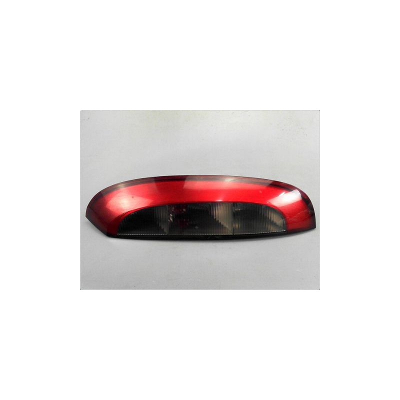 FEU ARRIERE DROIT OPEL CORSA 2000-8.2003