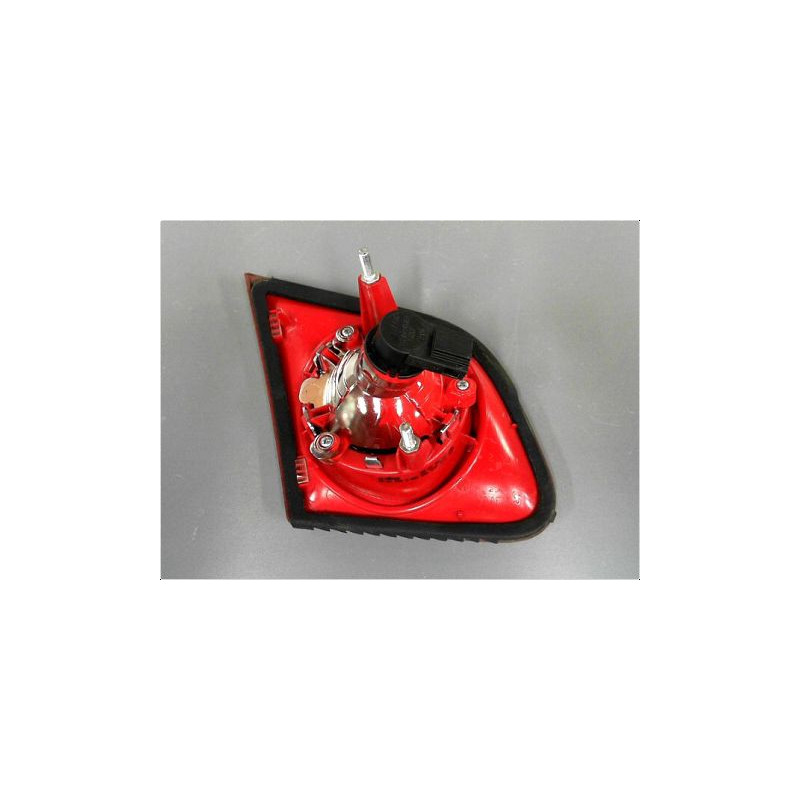 FEU ARRIERE INTERIEUR DROIT VOLKSWAGEN PASSAT 05-10