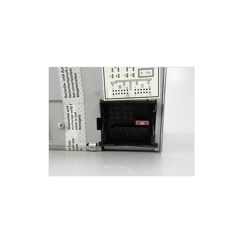 AUTORADIO VOLKSWAGEN GOLF V PLUS 05-08