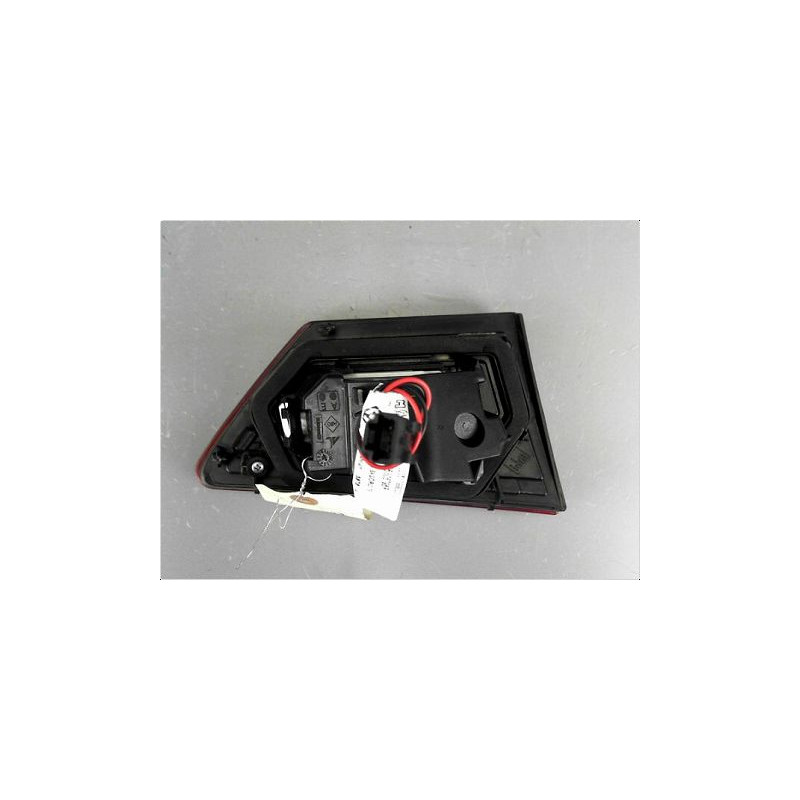FEU ARRIERE INTERIEUR DROIT RENAULT CLIO IV 12-16