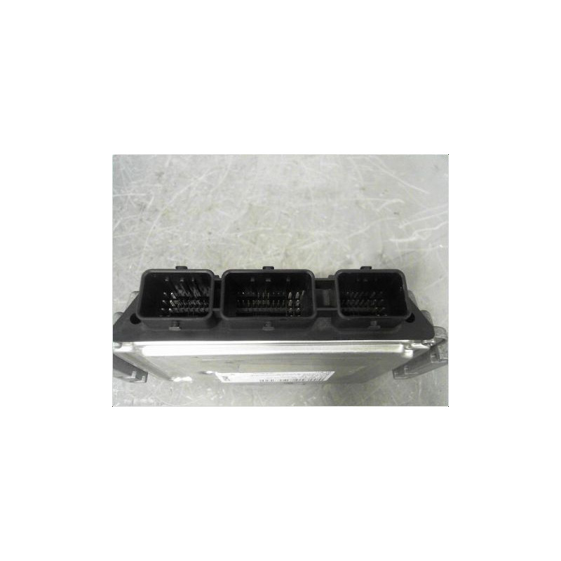 CALCULATEUR MOTEUR PEUGEOT 307 SW 02-05