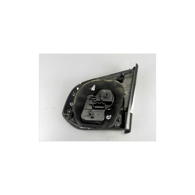 FEU ARRIERE INTERIEUR GAUCHE VOLKSWAGEN GOLF VI 08-13