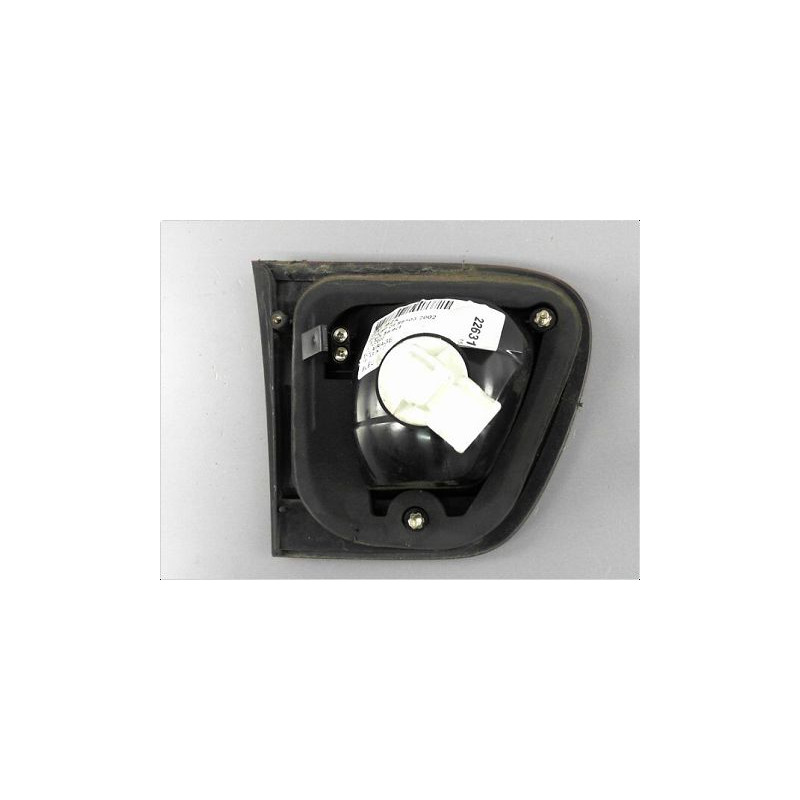 FEU ARRIERE INTERIEUR DROIT SEAT IBIZA 99-2002