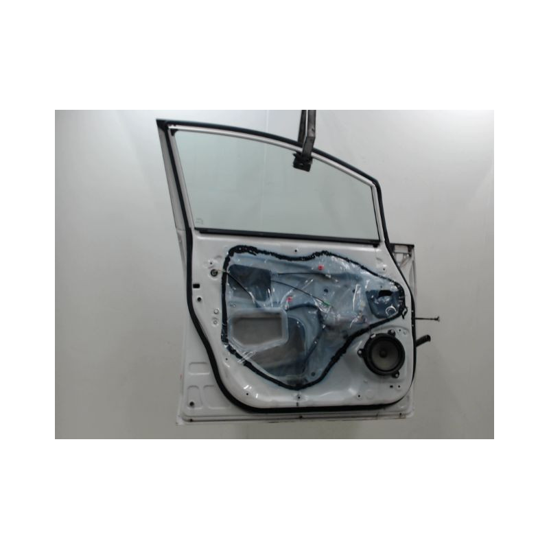 PORTE AVANT GAUCHE TOYOTA VERSO 2010-