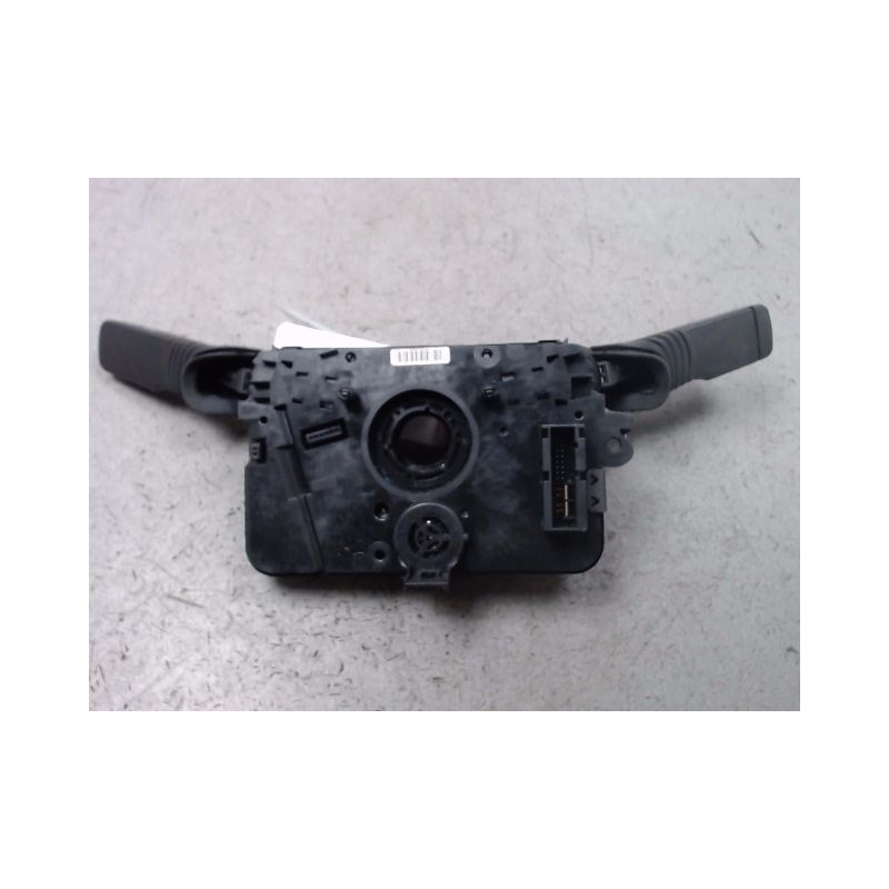 BLOC COMMODOS OPEL ZAFIRA 2005-