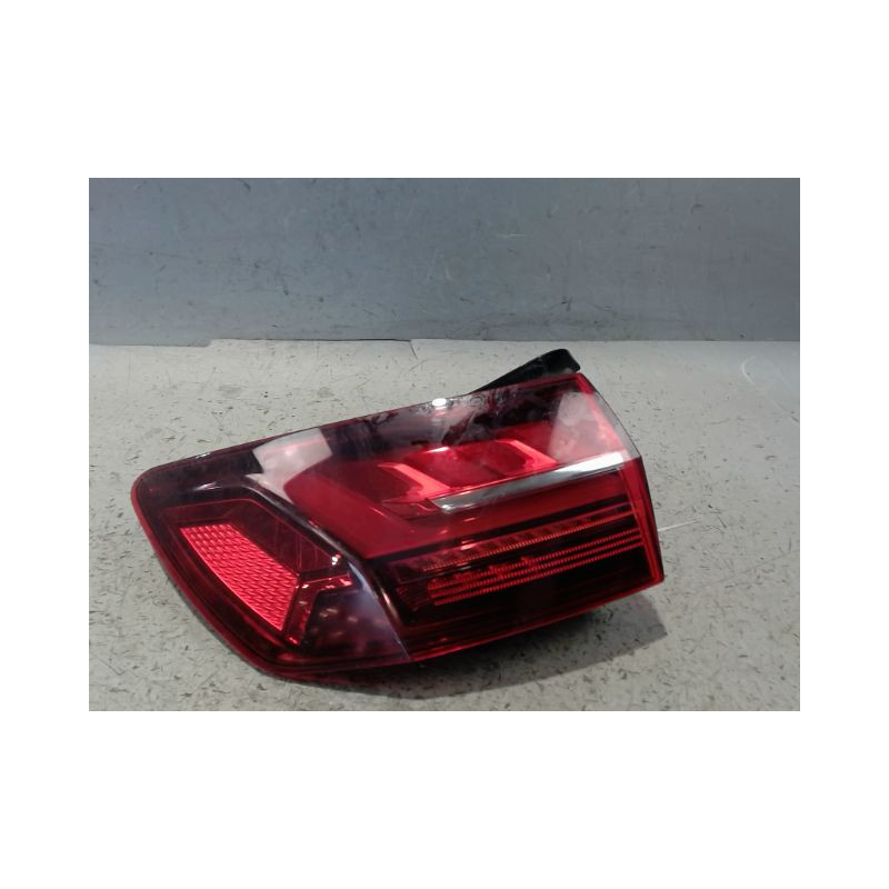 FEU ARRIERE GAUCHE  AUDI S4