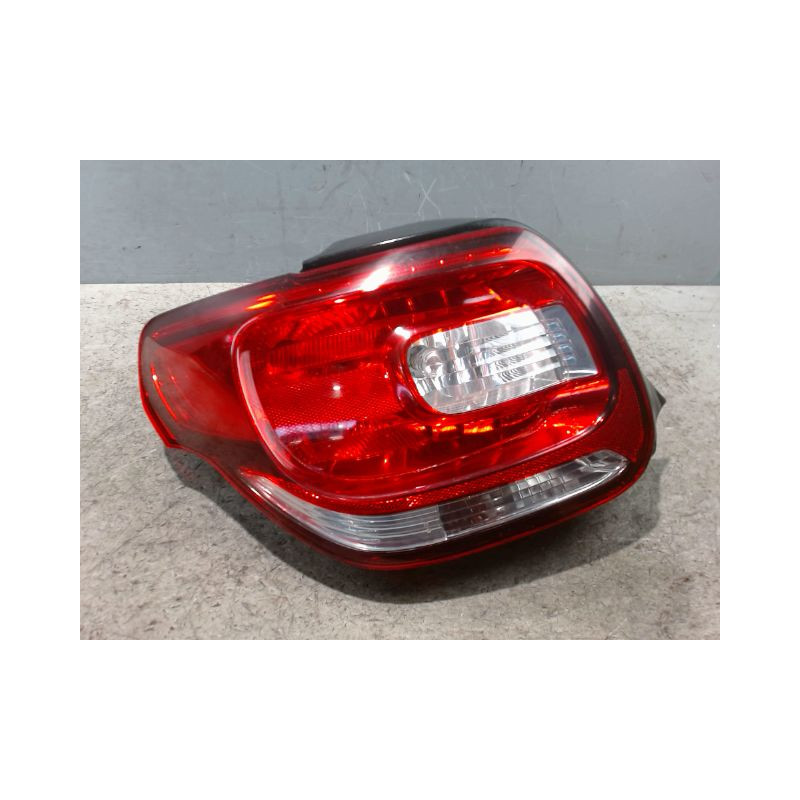 FEU ARRIERE GAUCHE  CITROEN DS3 2009-