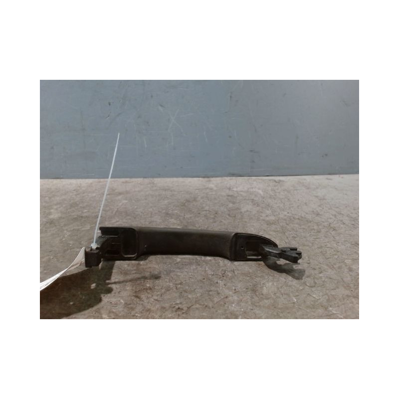 POIGNEE EXTERIEURE PORTE AVANT DROIT RENAULT MEGANE II PH 2 ESTATE 03-05