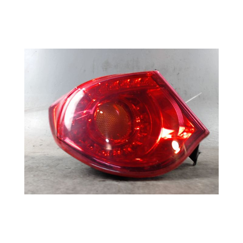 FEU ARRIERE GAUCHE  ALFA ROMEO GUILIETTA 2010-