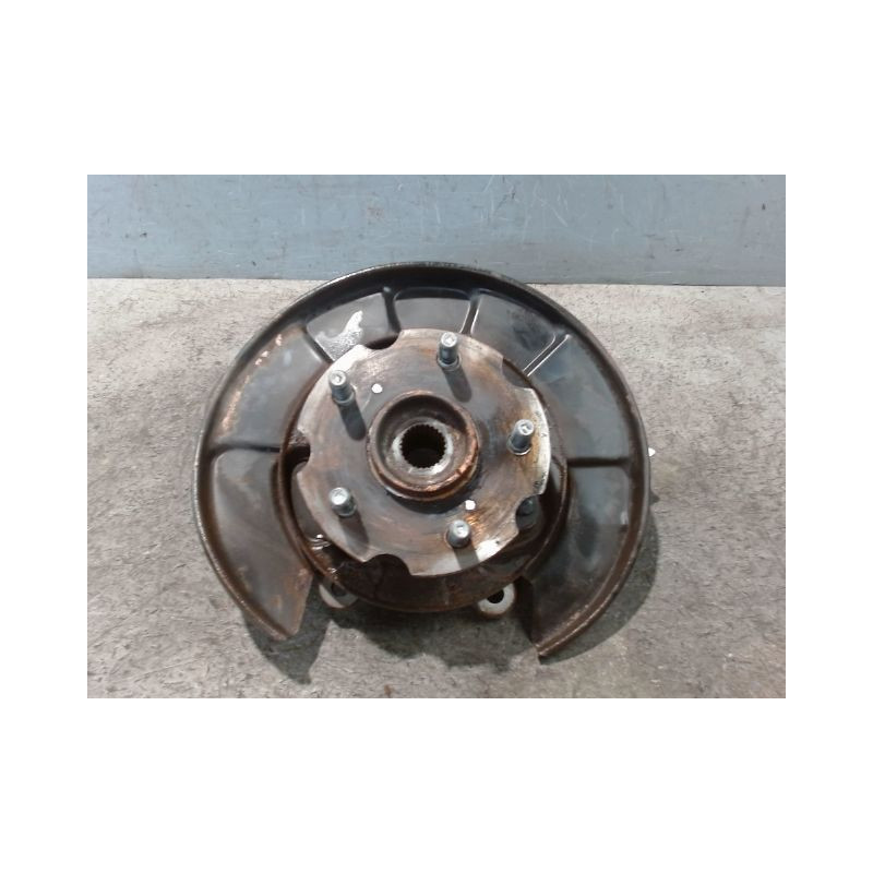 PIVOT ARRIERE GAUCHE TOYOTA RAV4 2006