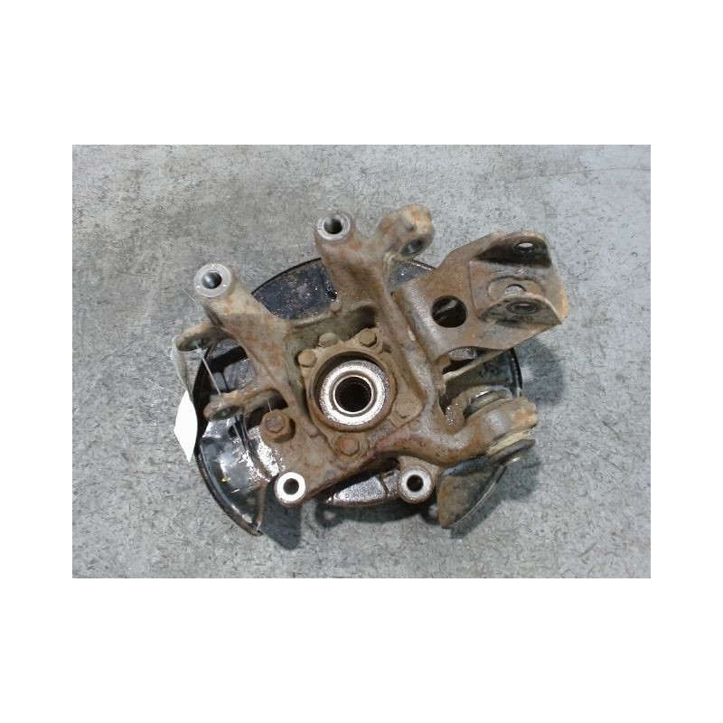 PIVOT ARRIERE GAUCHE TOYOTA RAV4 2006