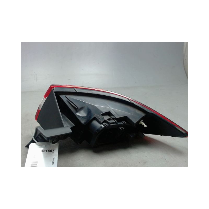 FEU ARRIERE GAUCHE  RENAULT CLIO