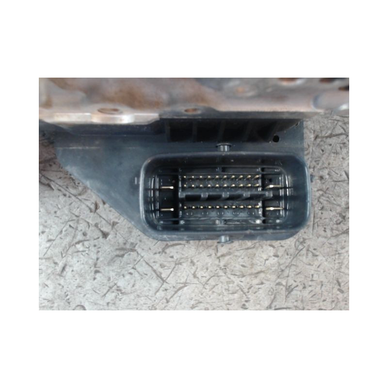 UNITE HYDRAULIQUE ABS TOYOTA RAV4 2006