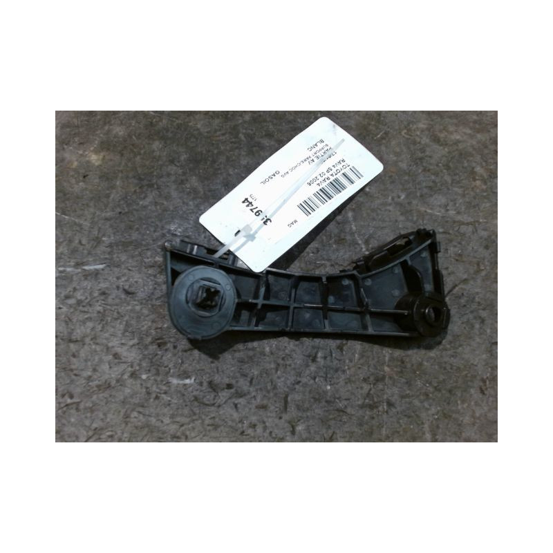 SUPPORT PARE-CHOC AVG TOYOTA RAV4 2006