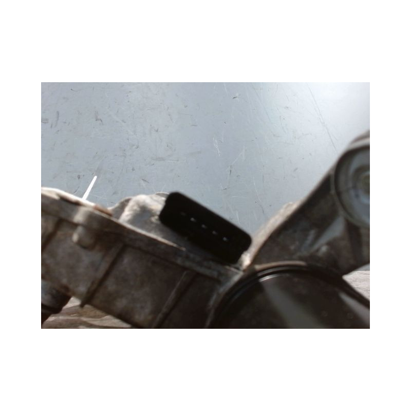 MOTEUR ESSUIE-GLACE AVG RENAULT SCENIC III 2009-