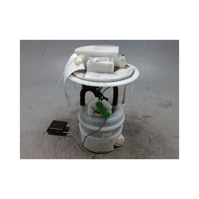 POMPE CARBURANT IMMERGEE OPEL CORSA