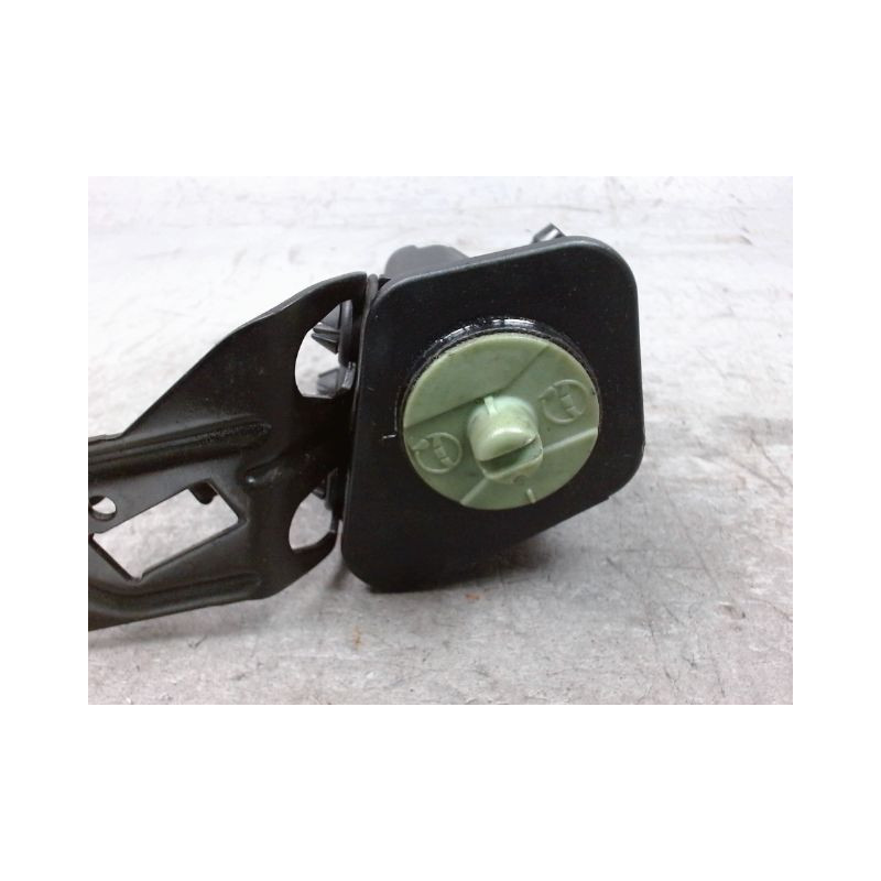 RESERVOIR POMPE DIRECTION VOLKSWAGEN POLO 99-2001