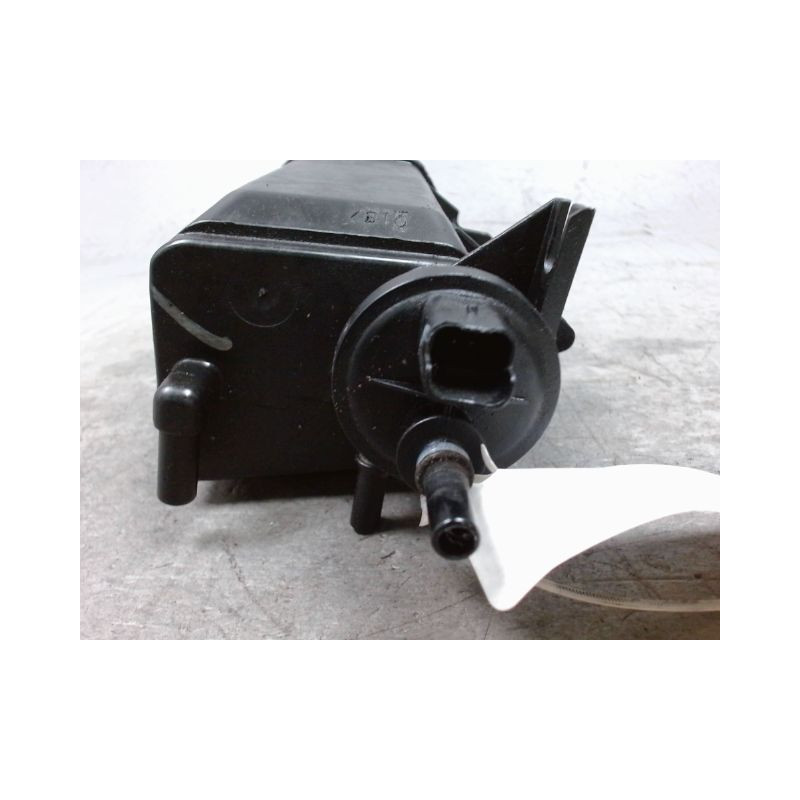 CANISTER DE VAPEUR DE CARBURANT RENAULT TWINGO