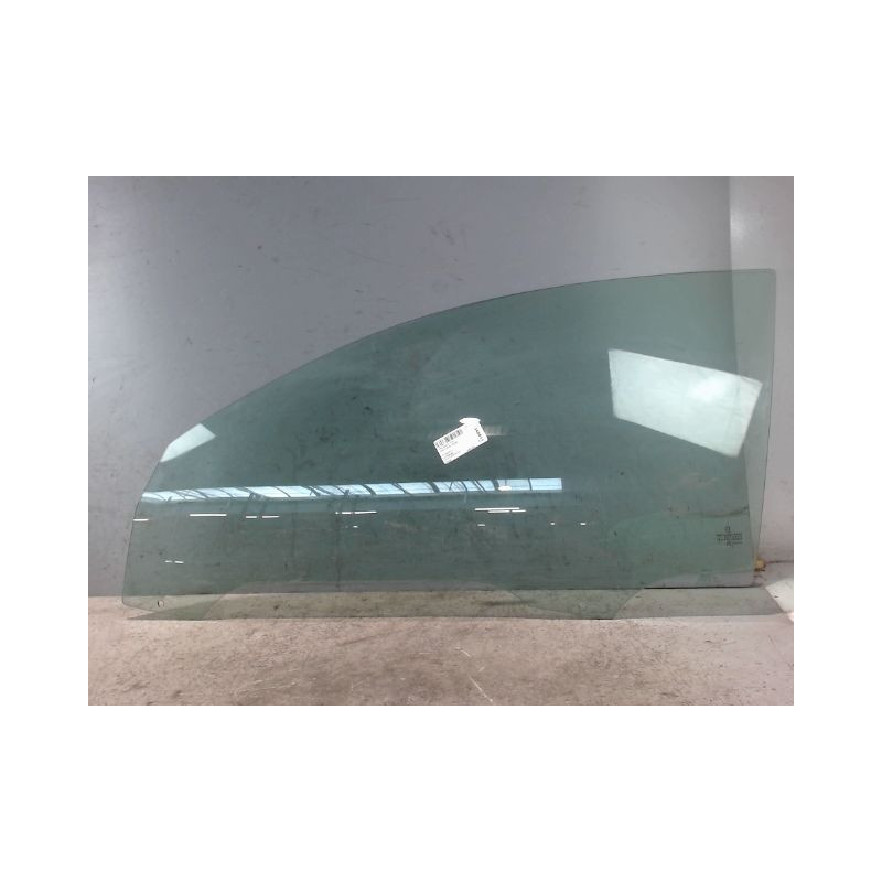 GLACE PORTE AVG PEUGEOT 206+ 2009-