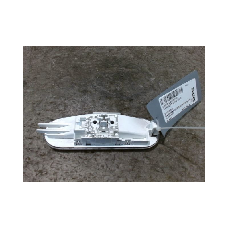 PLAFONNIER DACIA SANDERO 2008-
