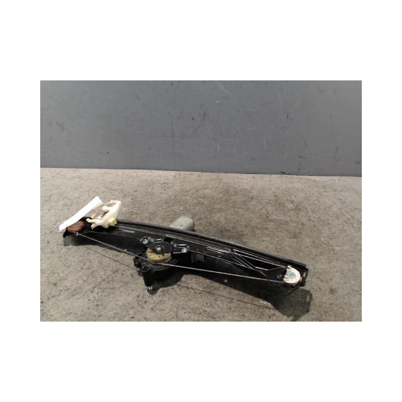 MECANISME+MOTEUR LEVE-GLACE AVANT GAUCHE FIAT BRAVO 2007-