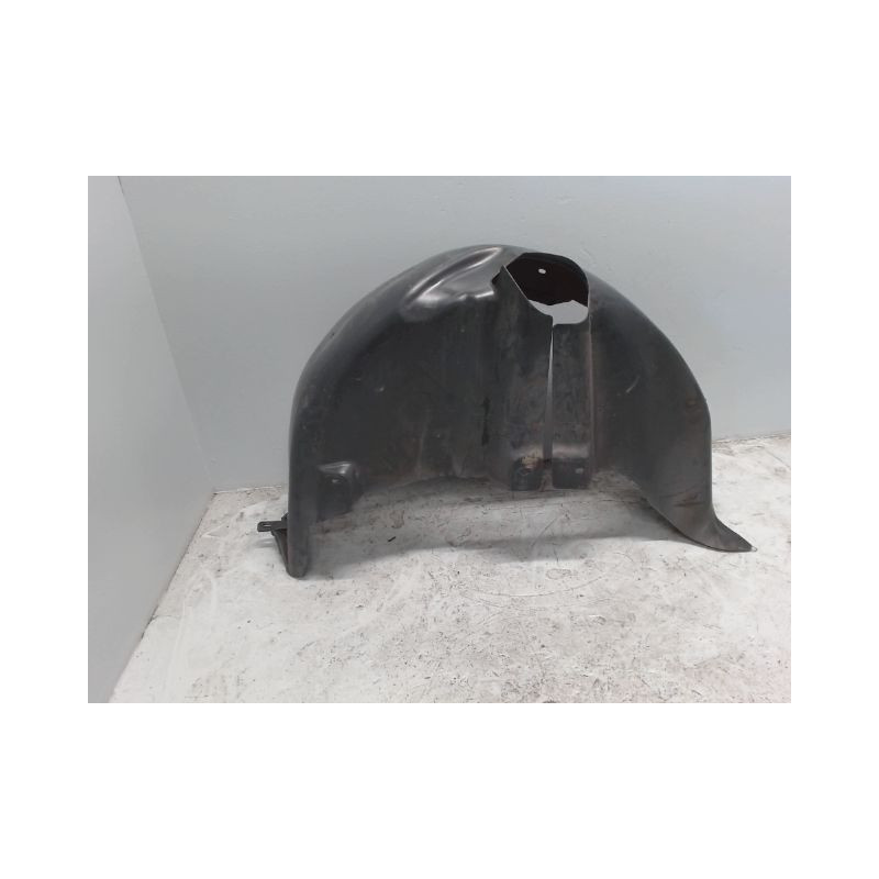 PARE-BOUE ARRIERE DROIT VOLKSWAGEN POLO 2009-