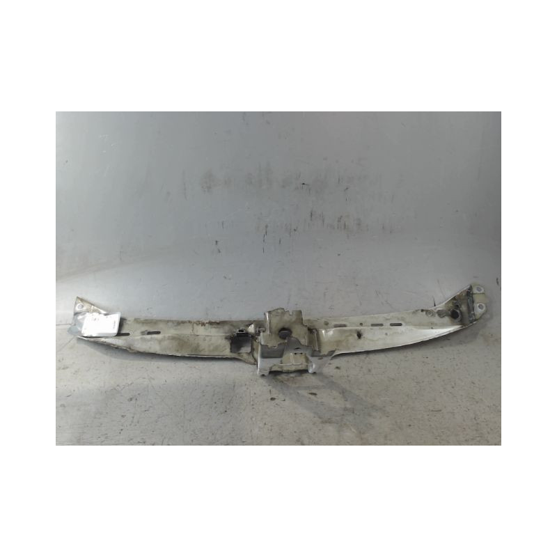 TRAVERSE SUPERIEURE ARMATURE AVANT RENAULT CLIO II PH.2 01-06