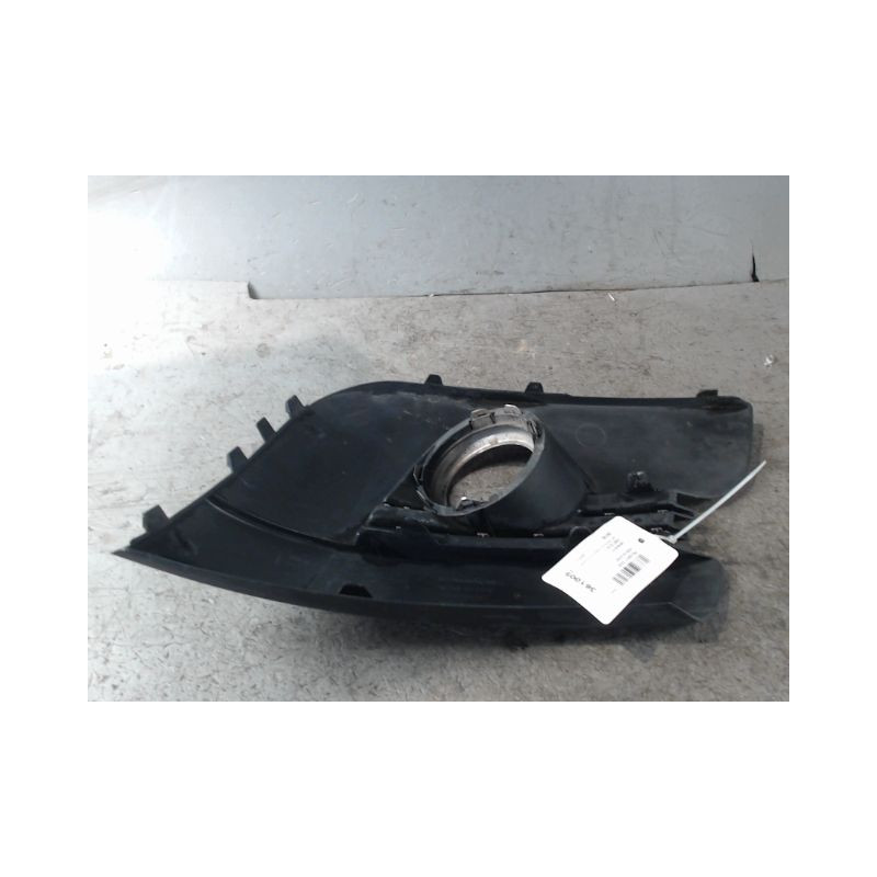 OBTURATEUR PHARE ADDITIONNEL PARE-CHOC AVD PEUGEOT 3008 2009-