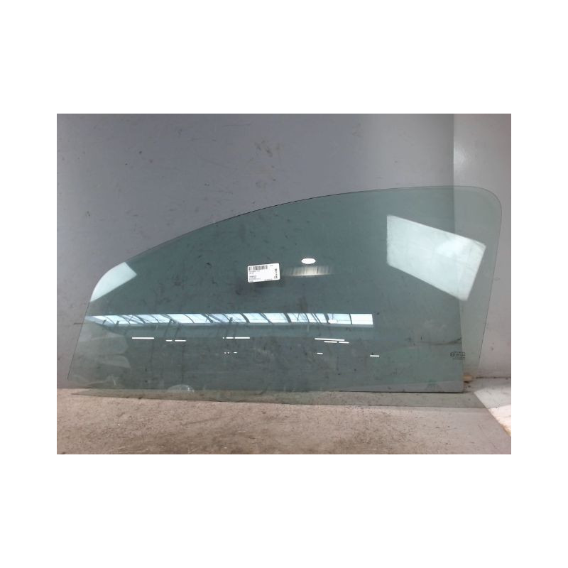 GLACE PORTE AVG PEUGEOT 107 3P