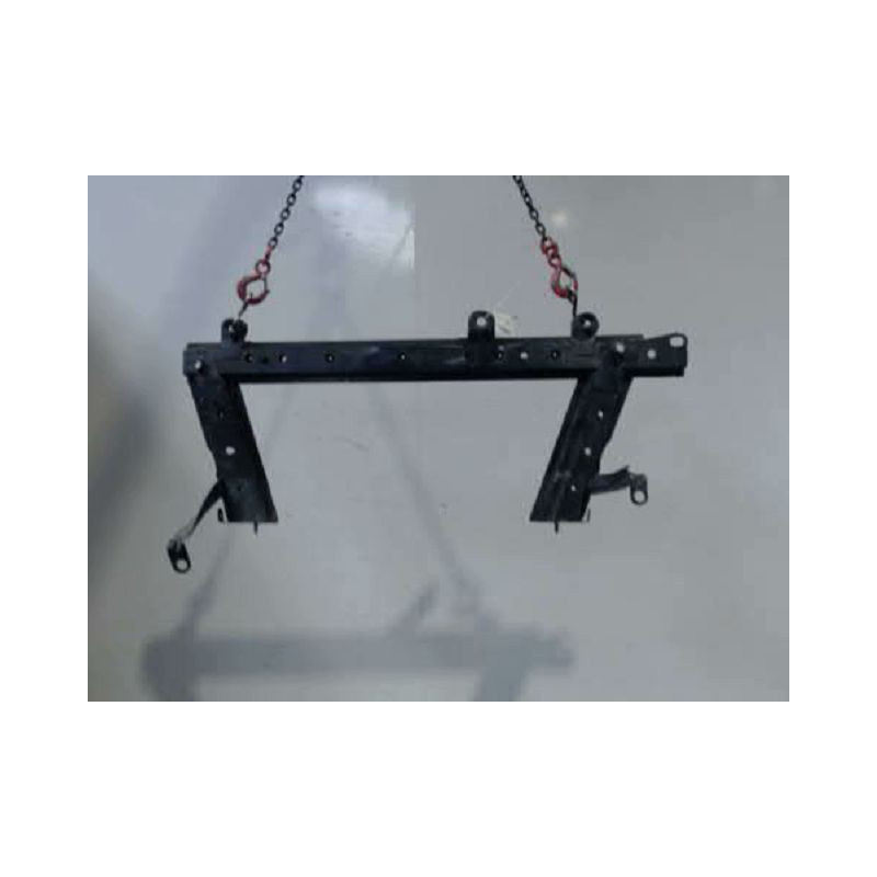TRAVERSE INFERIEURE ARMATURE AVANT RENAULT CAPTUR