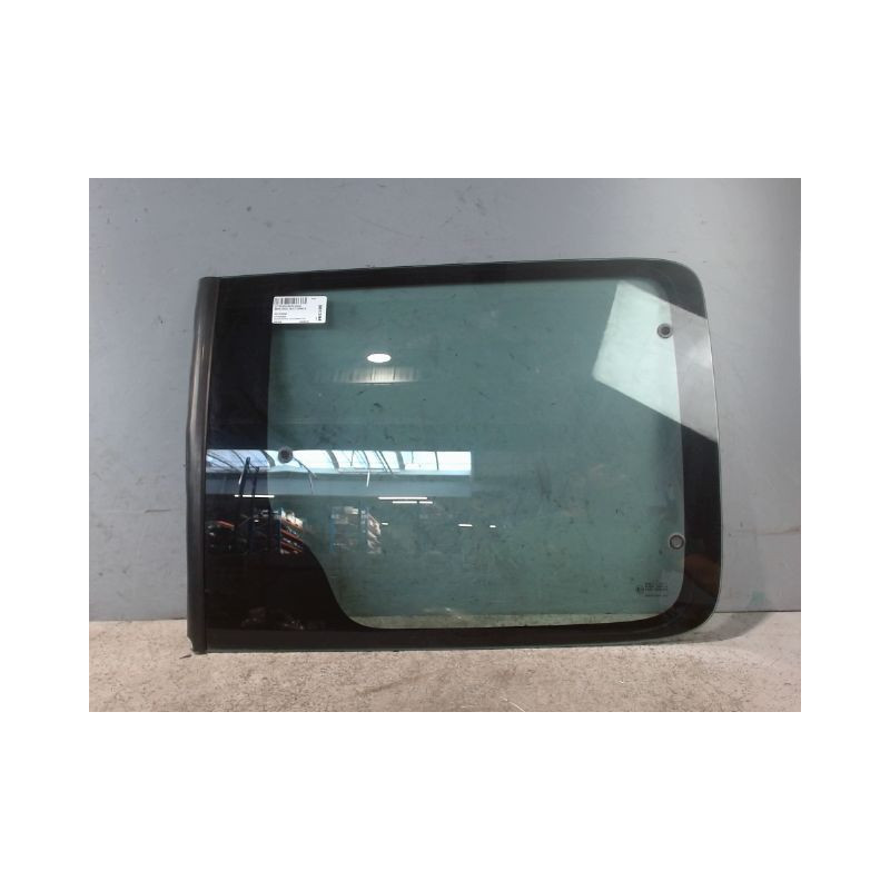 GLACE PORTE COULISSANTE DROIT CITROEN BERLINGO MULTISPACE 2002-