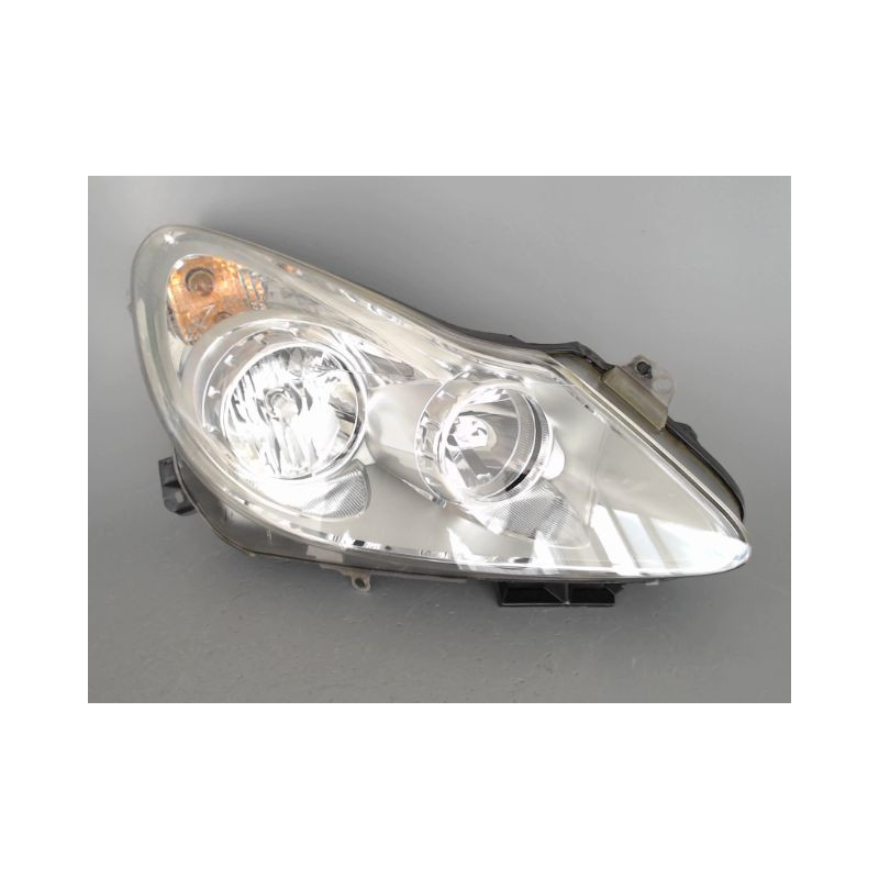 PHARE DROIT OPEL CORSA IV Phase 1 (D) 2006-2010