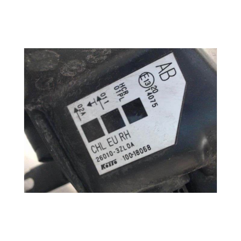 PHARE DROIT NISSAN PULSAR
