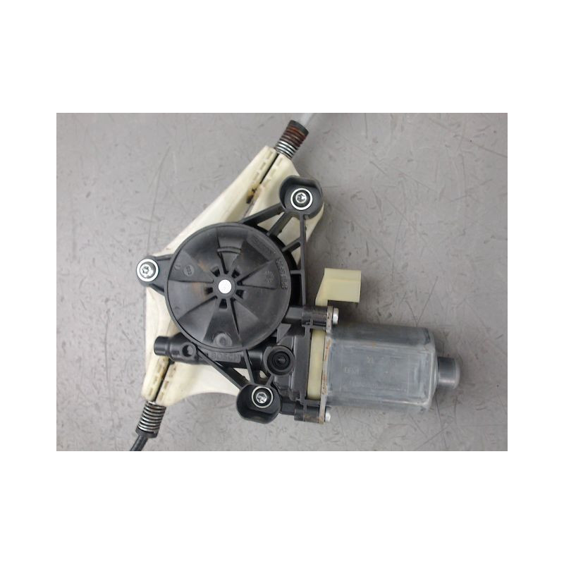 MECANISME LEVE-GLACE AVANT GAUCHE SEAT LEON