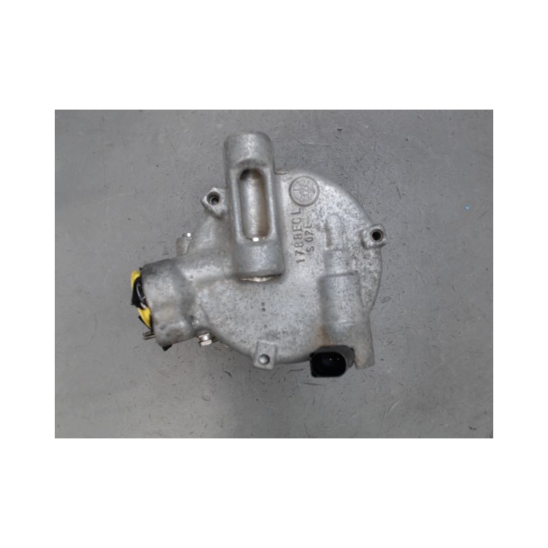 COMPRESSEUR AIR CONDITIONNE VOLKSWAGEN GOLF