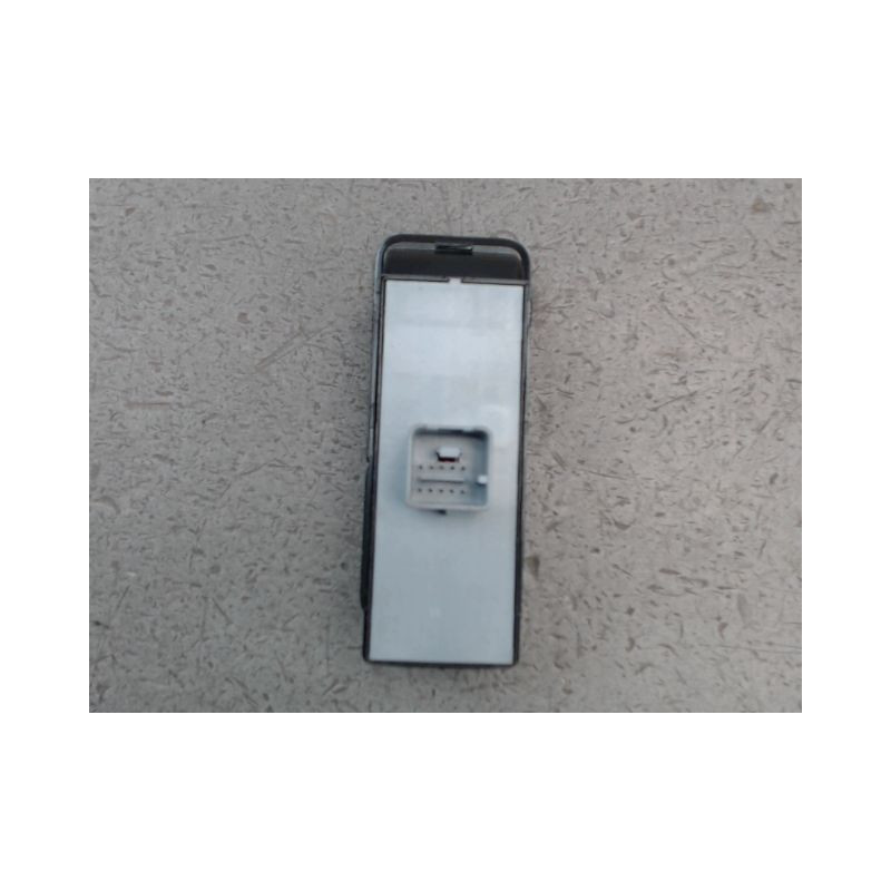 COMMANDE LEVE-GLACE PORTE AVG VOLKSWAGEN POLO