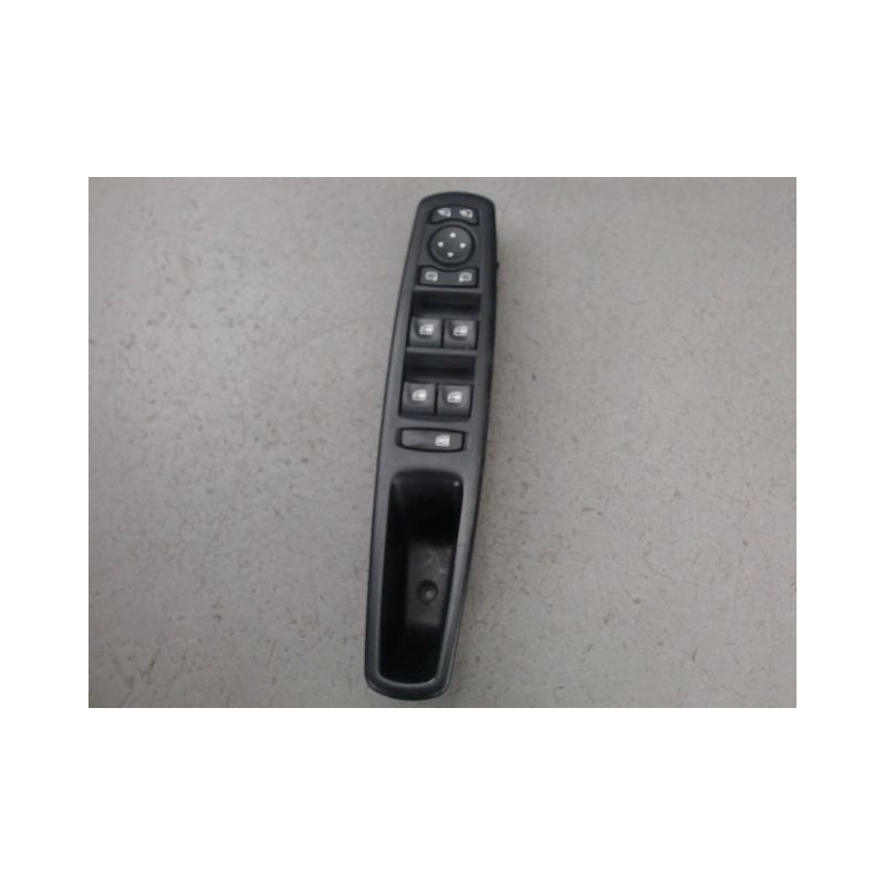 COMMANDE LEVE-GLACE PORTE AVG RENAULT MEGANE