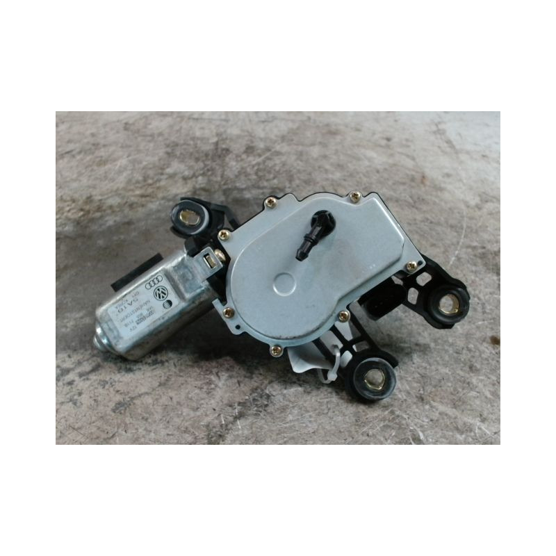 MOTEUR ESSUIE-GLACE ARRIERE VOLKSWAGEN GOLF V 2003-2009