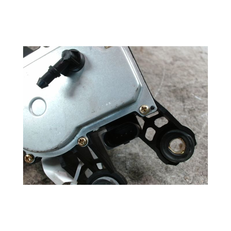 MOTEUR ESSUIE-GLACE ARRIERE VOLKSWAGEN GOLF V 2003-2009