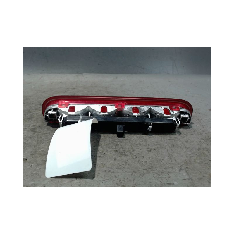 FEUX STOP SUPPLEMENTAIRE PEUGEOT BOXER